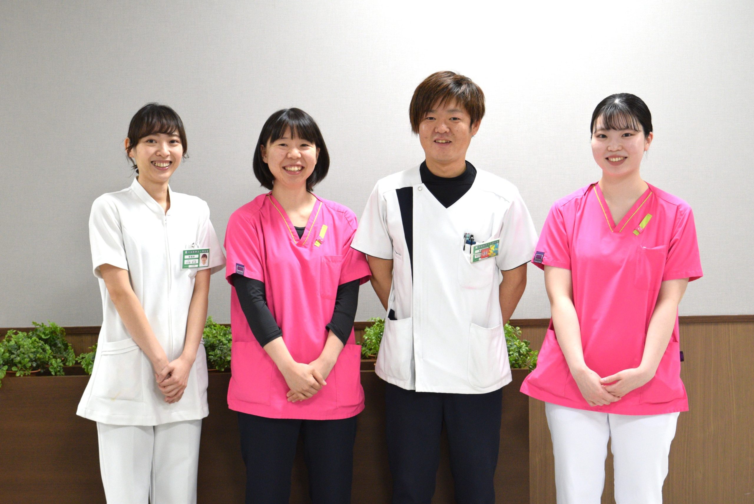 精神科病棟で従事する看護師たち。フレッシュな若手の看護師が活躍しています
