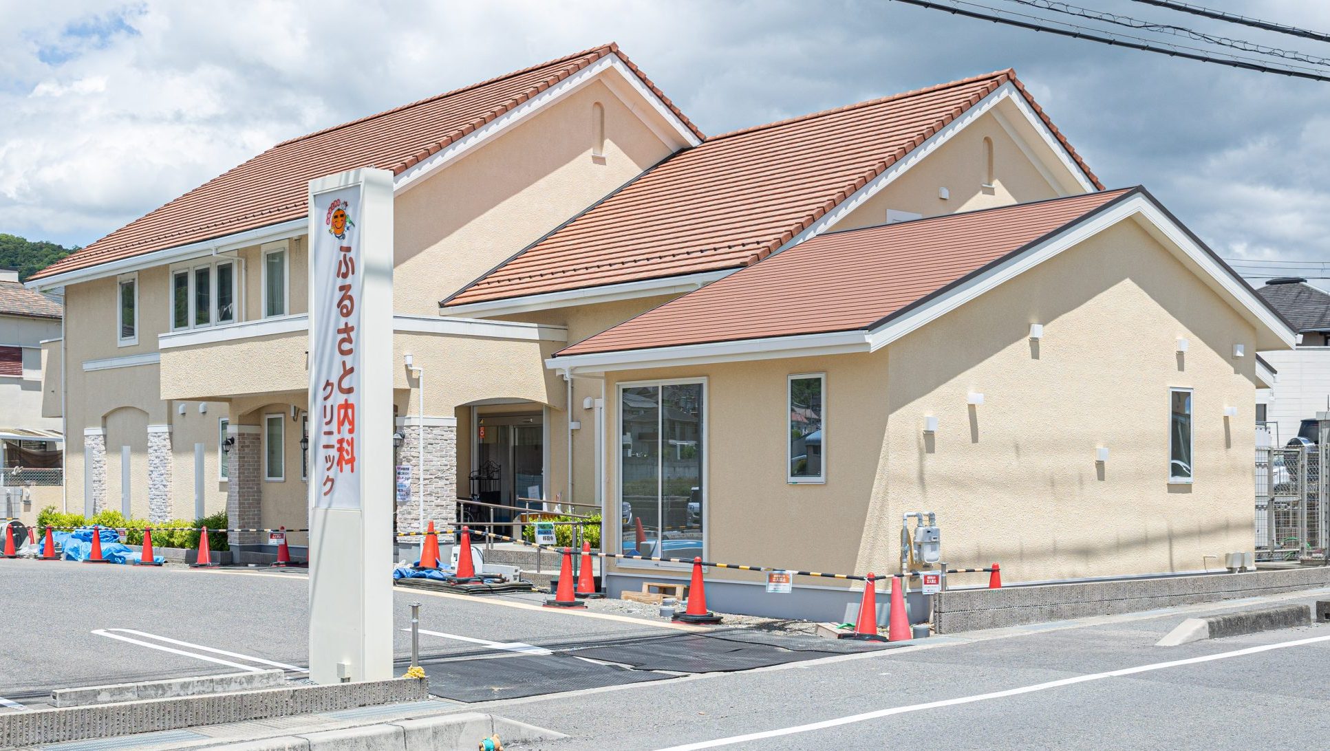 6月27日（土）13時〜17時の内覧会では、リニューアルした院内を見学でき、地元のみなさんでにぎわいました